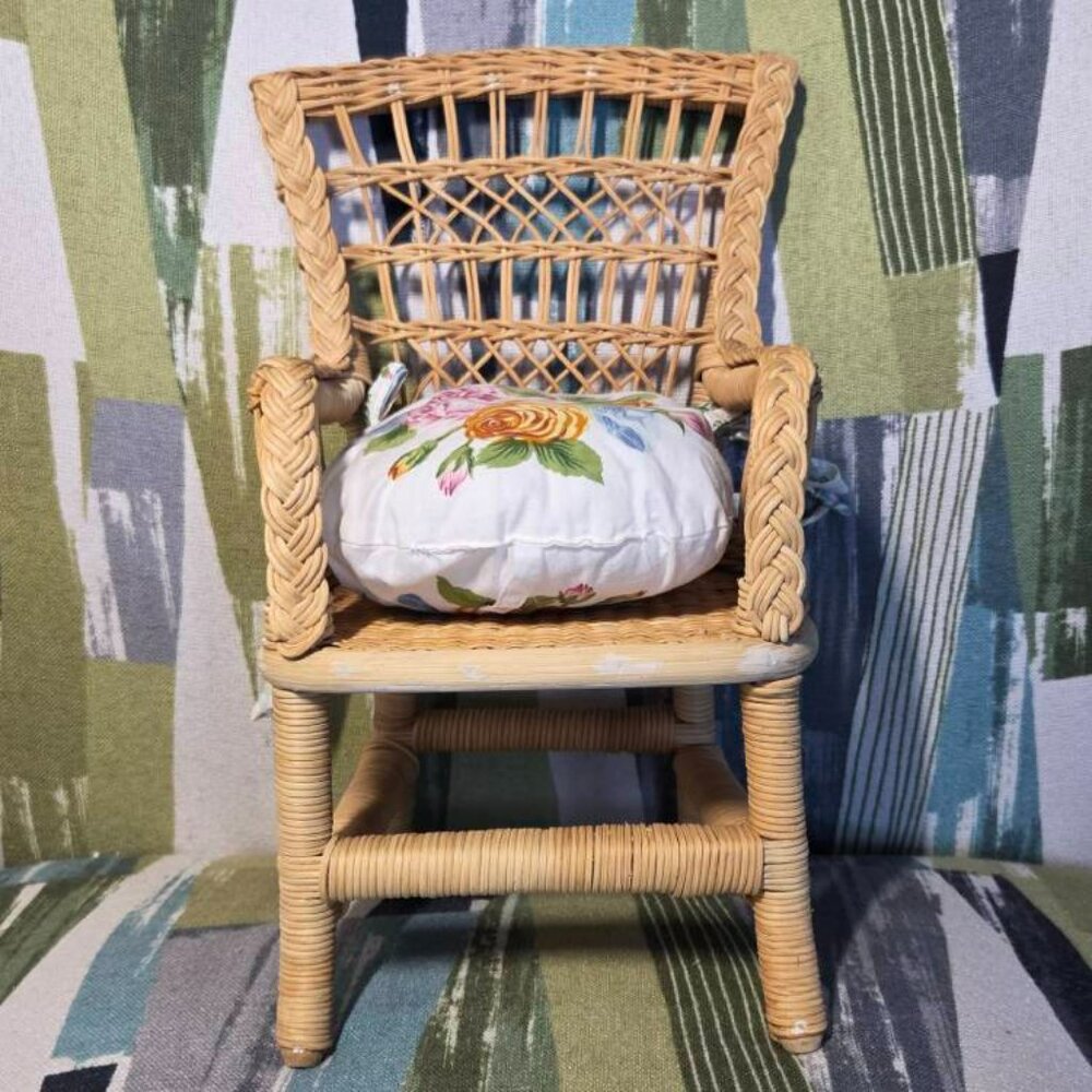 Vtg Pleasant Company Samantha Wicker Chair With Cushion American Girl Furniture